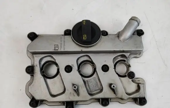 Audi Q7 4M Rocker cam cover 06E103471S