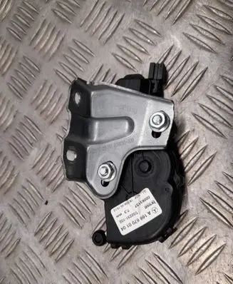 Mercedes-Benz GL X166 Vent window/glass motor A1666700104