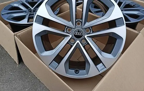 Audi A4 S4 B9 R18 alloy rim 8Y0601025CE