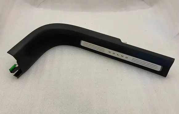 Volvo XC90 Front sill trim cover 31363642