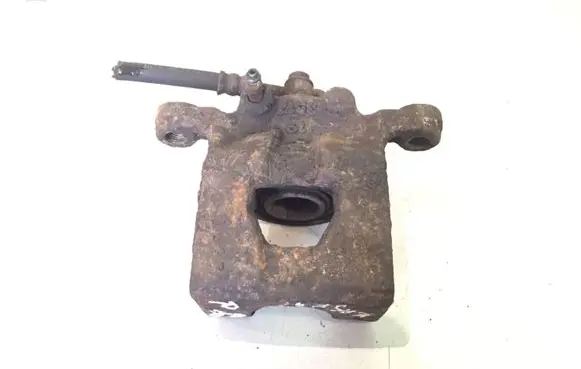 Nissan Qashqai Rear brake caliper