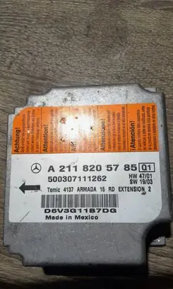 Mercedes-Benz E W211 Airbag control unit/module 2118205785