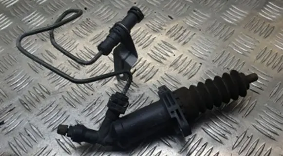 BMW 3 E90 E91 Clutch slave cylinder KN2207642