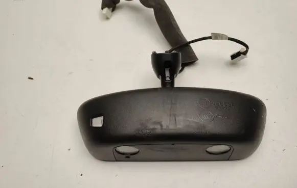 Rear view mirror (interior)