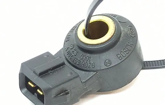 Mercedes-Benz R W251 Detonation knock sensor A0041539028 0261231188