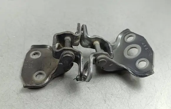 Toyota GR 86 Front door hinges set 