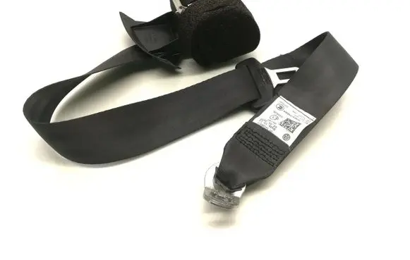 Volkswagen Scirocco Rear seatbelt 1K8857805 040939