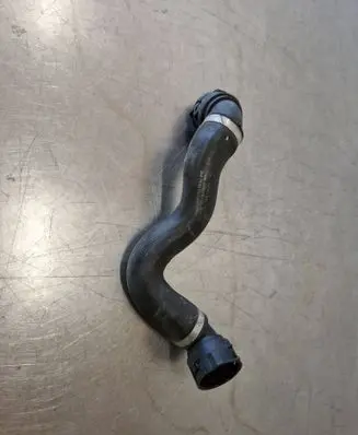 Mercedes-Benz C W205 Engine coolant pipe/hose A2055013482