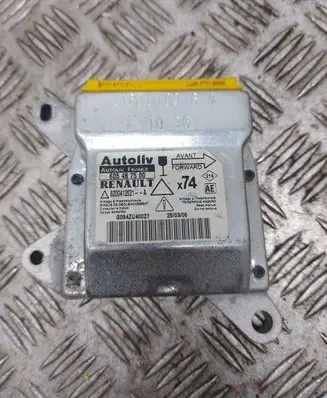 Renault Laguna II Airbag control unit/module 605487500 8200412021