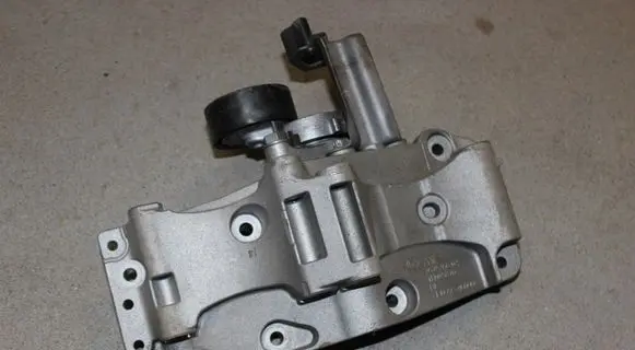 BMW 3 F30 F35 F31 A/C compressor mount bracket 7619250