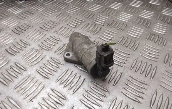 Ford Mondeo Mk III EGR valve 1S7G9F715AE