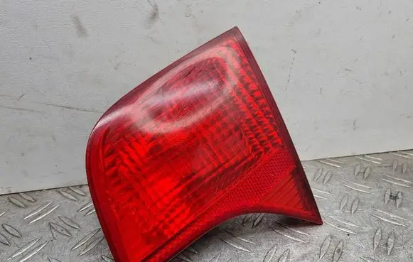 Audi A4 S4 B7 8E 8H Tailgate rear/tail lights 965160 965038