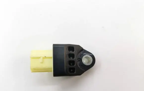 Toyota RAV 4 (XA30) Airbag deployment crash/impact sensor 8983142010