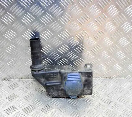 Audi A5 Sportback 8TA Window washer liquid tank fill tube 8T2955463B
