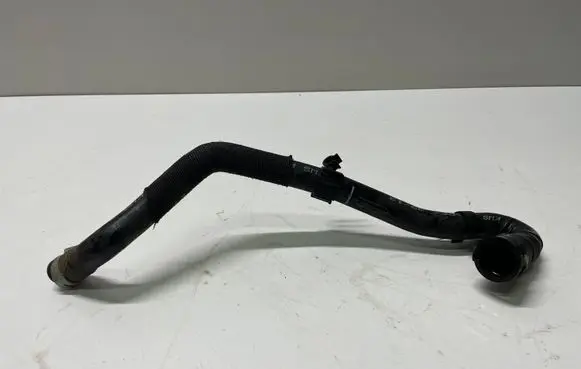 Volkswagen PASSAT B8 Engine coolant pipe/hose 5Q0820507M