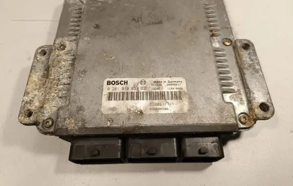 Renault Laguna II Engine control unit/module 0281010637 8200211711