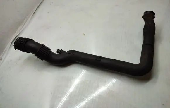 Land Rover Range Rover Sport L320 Intercooler hose/pipe AH227990AB