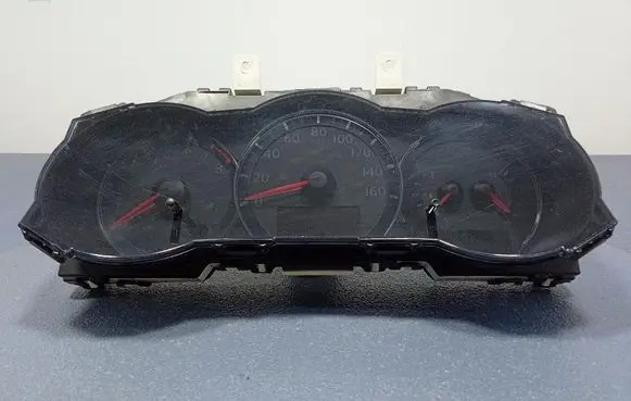 Nissan Altima Speedometer (instrument cluster) 24810ZX60D