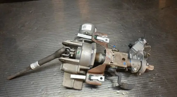 Opel Corsa D Steering wheel axle set 13303390
