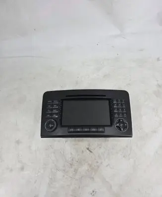 Mercedes-Benz E W211 Radio/CD/DVD/GPS head unit A1648202679 A2038270062