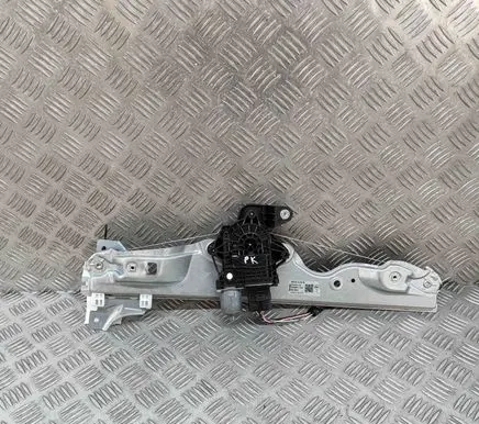Nissan Qashqai J12 Front door electric window regulator 807516UA1B 807016UA1B