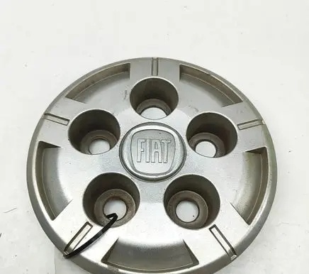 Fiat Ducato R20 wheel hub/cap/trim 1358875080