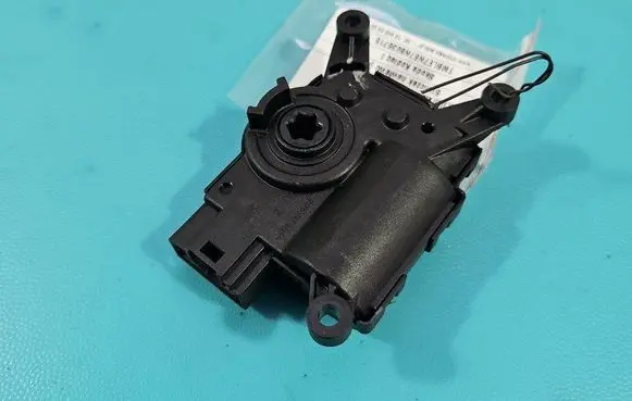 Skoda Kodiaq A/C air flow flap actuator/motor CZ116890-0921 IMPRK1499594