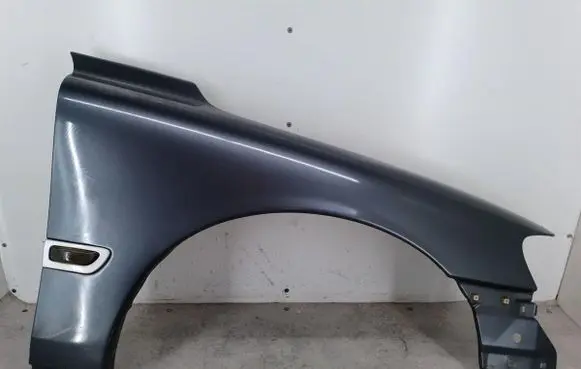 Volvo V70 Fender 455