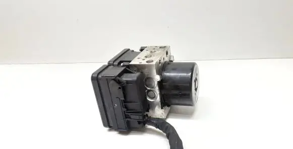 Volvo XC60 ABS Pump 30681619