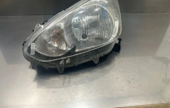 Mitsubishi Space Star Headlight/headlamp W0563