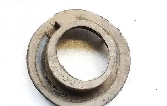 Renault Zoe Front coil spring rubber mount 8200693464b