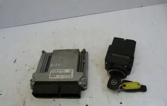 Fiat Ulysse Engine ECU kit and lock set 0281011789