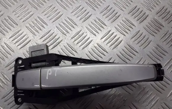 Opel Astra H Rear door exterior handle