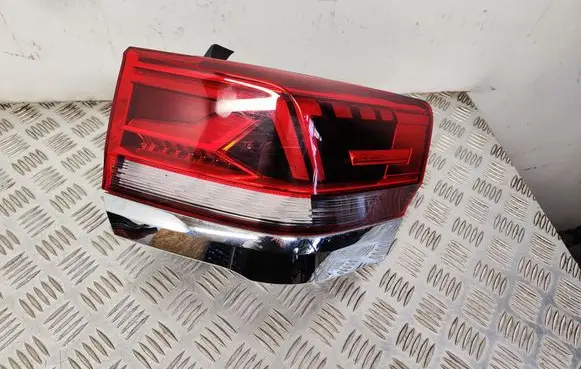 Volkswagen Atlas Rear/tail lights 3CN945096D