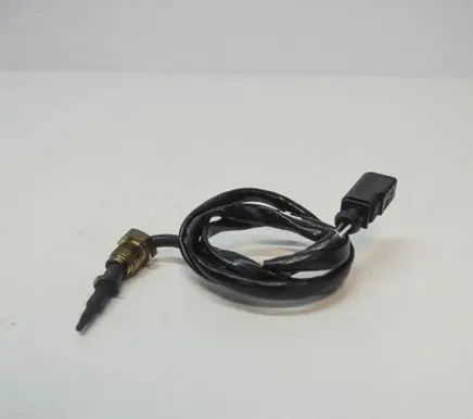 Volkswagen PASSAT B8 Oil temperature sensor 04L906088BD