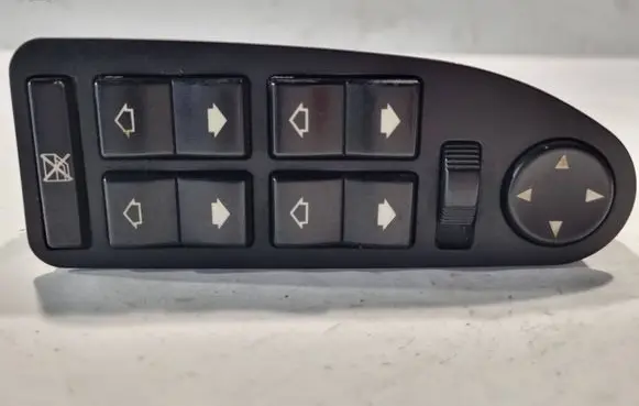 BMW 5 E39 Quarter vent window switch 8380646 330145 9961
