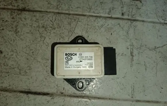 Subaru Forester SH ESP acceleration yaw rate sensor 0265005706