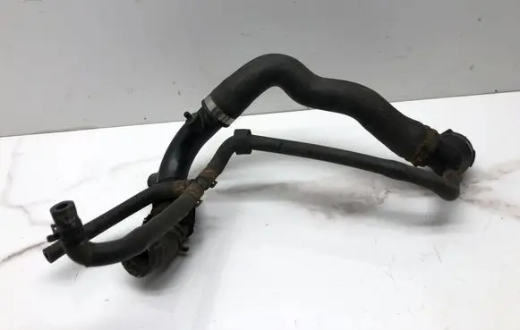 Volkswagen PASSAT B6 Engine coolant pipe/hose 3C0121087A