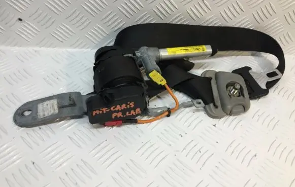 Mitsubishi Carisma Front seatbelt MR915562