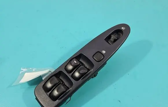 Mitsubishi Carisma Electric window control switch MR792816 IMPRK1542219