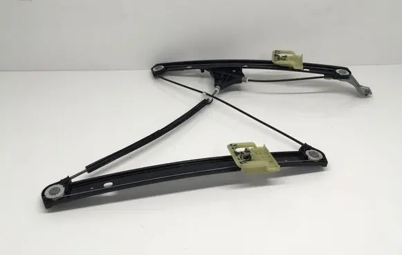 Audi Q3 8U Front door electric window regulator 83A837462