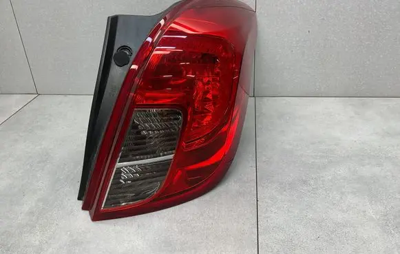 Rear/tail lights