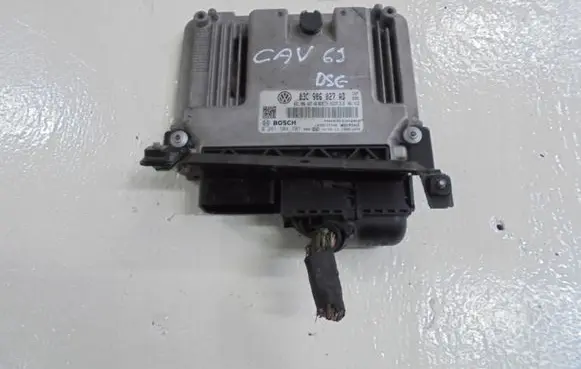 Seat Ibiza IV (6J,6P) Engine control unit/module 03C906027AD