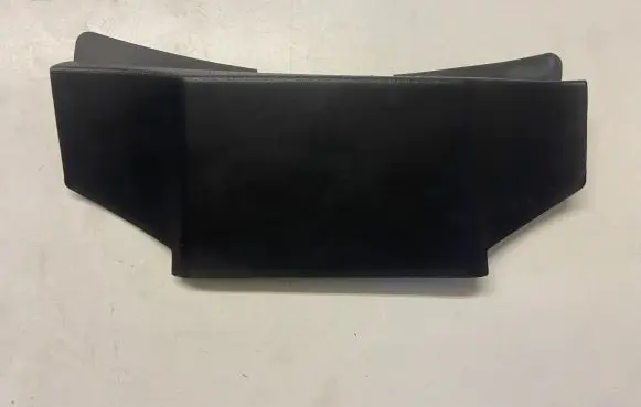 Hyundai Genesis Steering wheel trim 848312M000