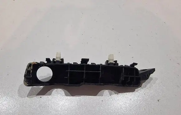Hyundai i30 Front bumper mounting bracket 86515A6000