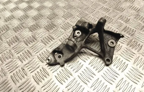 Ford Focus Generator/alternator bracket 9653249480