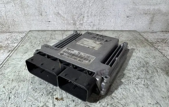 BMW 3 E46 Engine control unit/module 1039S03763 7793863 0281011122