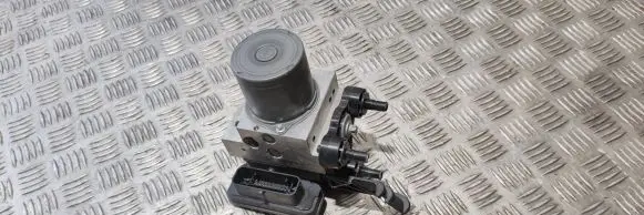 Mercedes-Benz E W212 ABS Pump A2124310300
