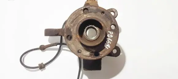 Nissan Micra Front wheel hub