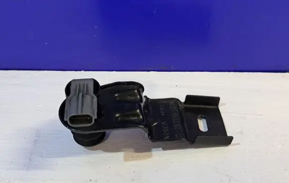 Lincoln Navigator Alarm movement detector/sensor 9L1T19A434AC